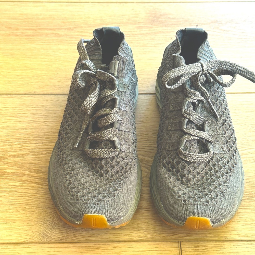 Brand new NOBULL athletic shoes size 9.5